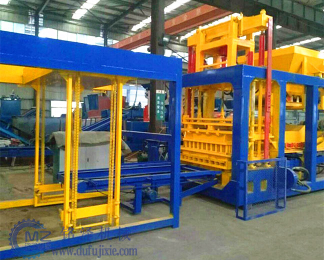 空心砌塊磚機